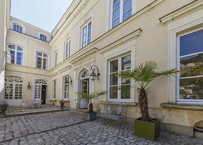 Junior Layon - Maison Bossoreil Angers