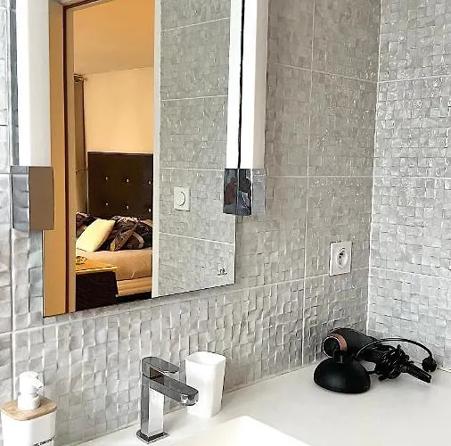 Junior Layon - Maison Bossoreil Angers