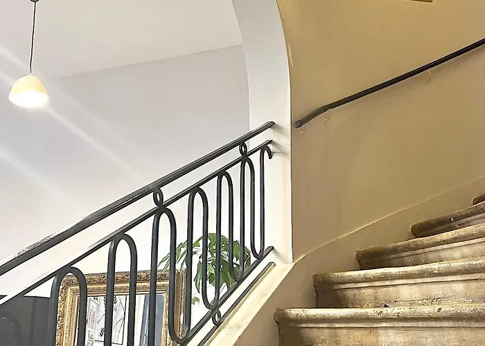 Junior Layon - Maison Bossoreil 게스트하우스 3*