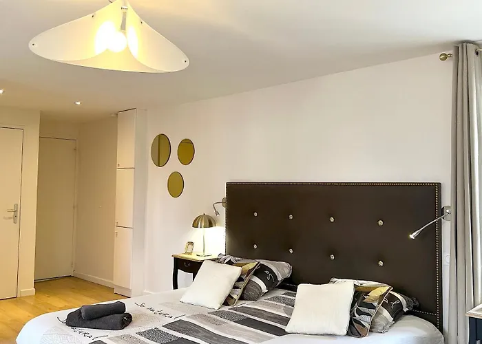 Junior Layon - Maison Bossoreil